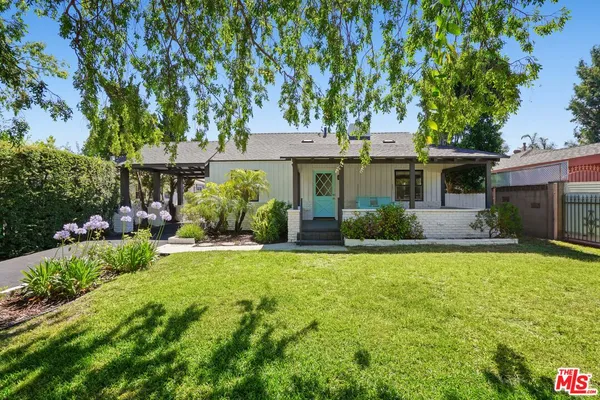$6,200 | 4940 Placidia Avenue, Toluca Lake, CA 91601