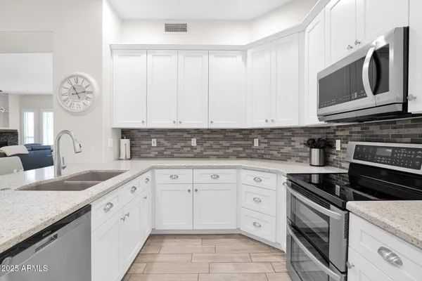 $6,000 | 16420 North Thompson Peak Parkway, Unit 1063, Scottsdale, AZ 85260
