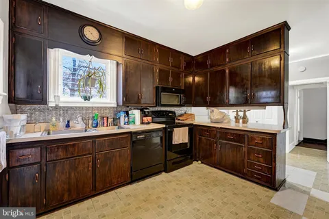 $295,000 | 6406 Old Harford Road, Baltimore, MD 21214