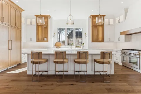 $2,800,000 | 8818 Echo Valley Drive, Spring Valley Village, TX 77055