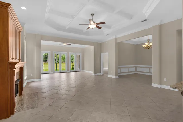 a view of livingroom with hardwood floor and ceiling fan