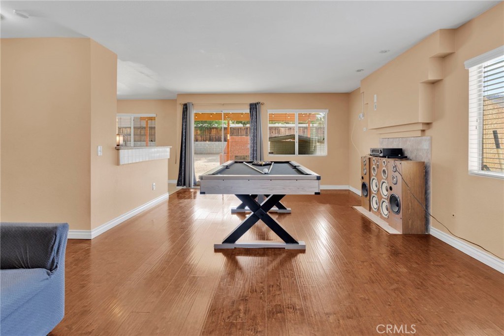 13194 Cardinal Road Victorville, CA 92392 - Photo 21 of 64 Family Room