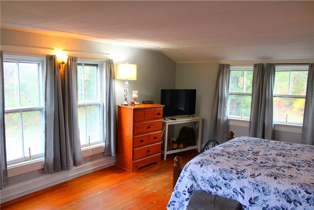 $379,900 | 67 Dexter Road, Scituate, RI 02857