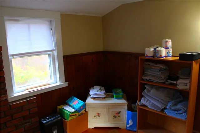 $379,900 | 67 Dexter Road, Scituate, RI 02857