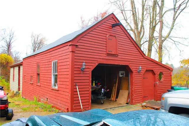 $379,900 | 67 Dexter Road, Scituate, RI 02857