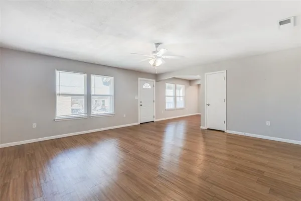 $625,000 | 315 North Merrill Avenue, Duncanville, TX 75116