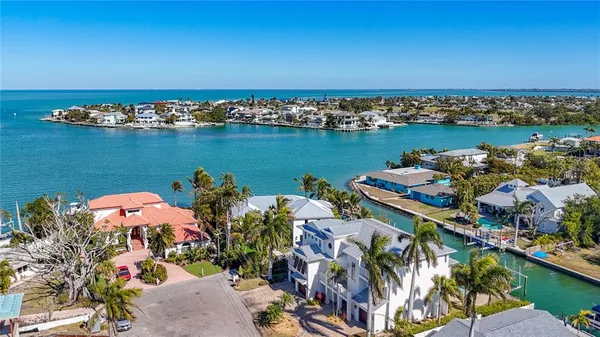 $5,695,000 | 529 77th Street, Holmes Beach, FL 34217