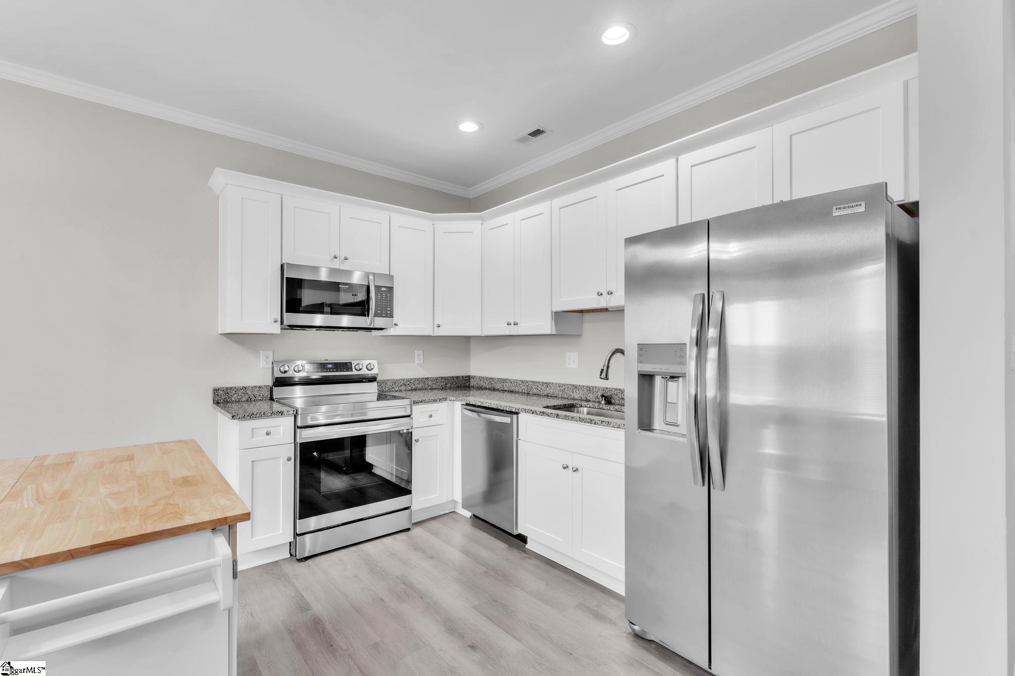 148 North Church Street Duncan, SC 29334 - Photo 7 of 19