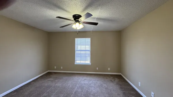 $995 | 123 Ballygar Street, Unit 2, Clarksville, TN 37043