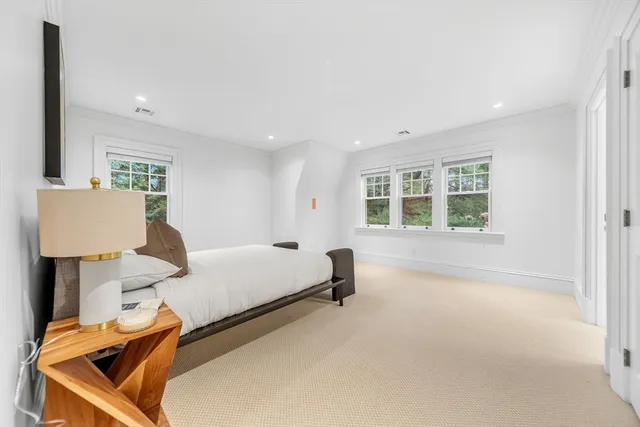 $6,995,000 | 121 Livingston Road, Wellesley, MA 02482