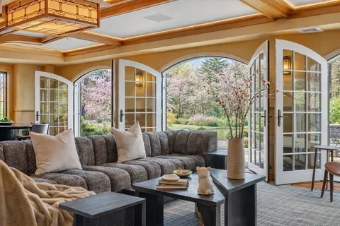 $6,995,000 | 121 Livingston Road, Wellesley, MA 02482