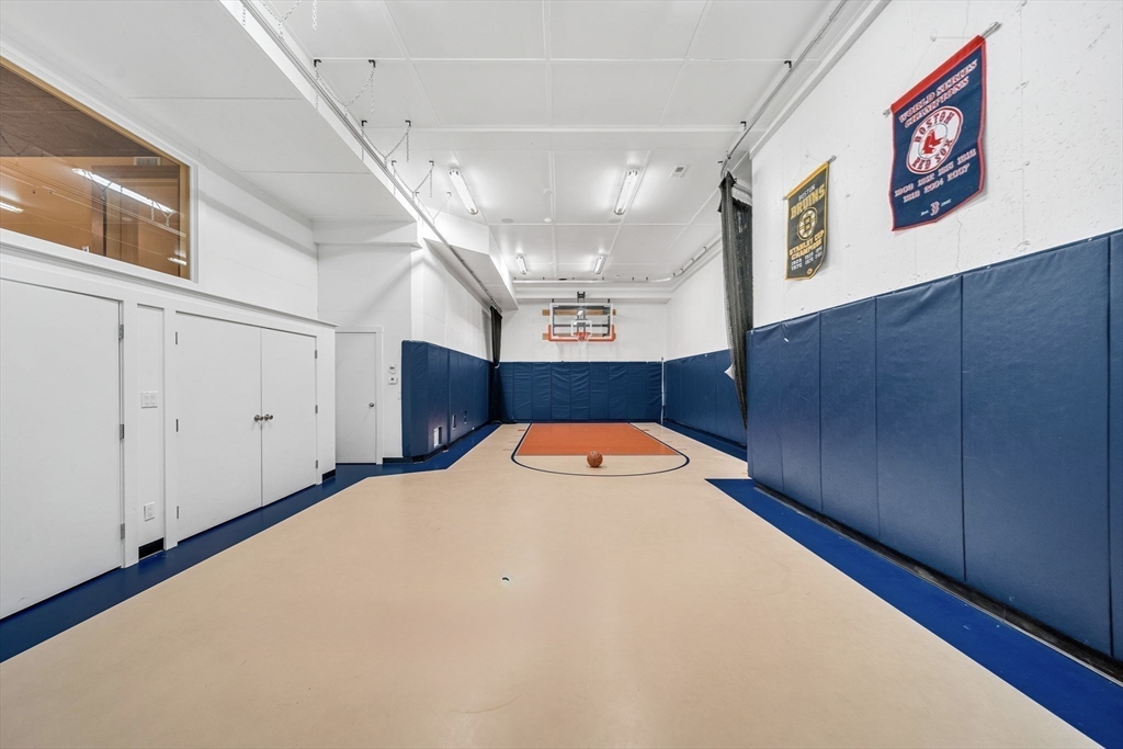 121 Livingston Road Wellesley, MA 02482 - Photo 33 of 38