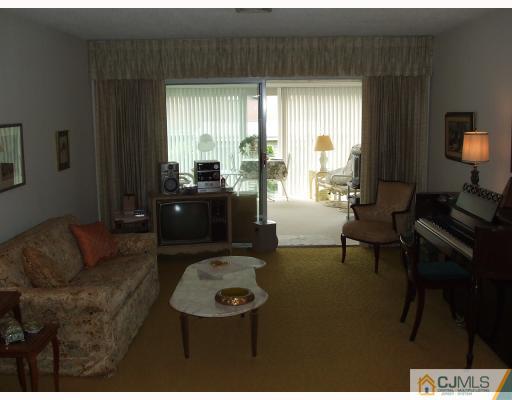 273 A Convent Road Monroe Township, NJ 08831 - Photo 5 of 6 Gallery Image 5