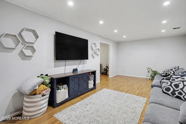 $759,000 | 461 Bryn Mawr Drive, Brick, NJ 08723