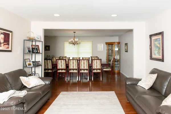 $1,200,000 | 1150 Buckwald Court, Lakewood, NJ 08701
