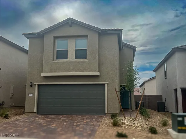 $2,199 | 6053 Swift Lariat Street, Las Vegas, NV 89113