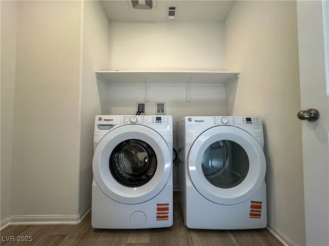 $2,199 | 6053 Swift Lariat Street, Las Vegas, NV 89113