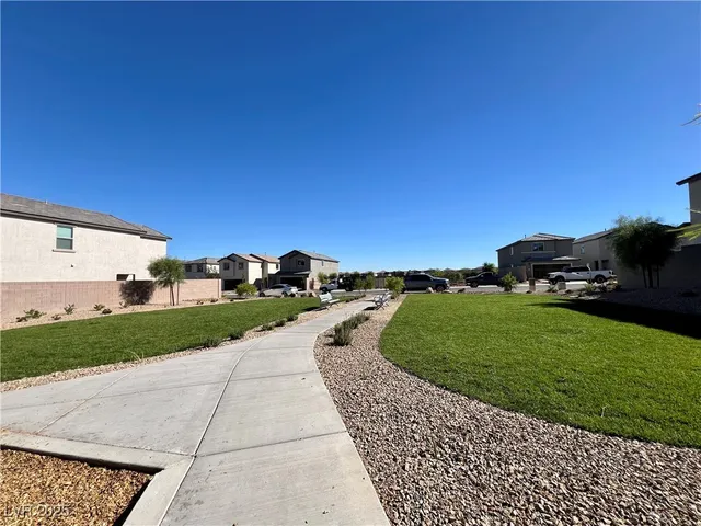 $2,199 | 6053 Swift Lariat Street, Las Vegas, NV 89113