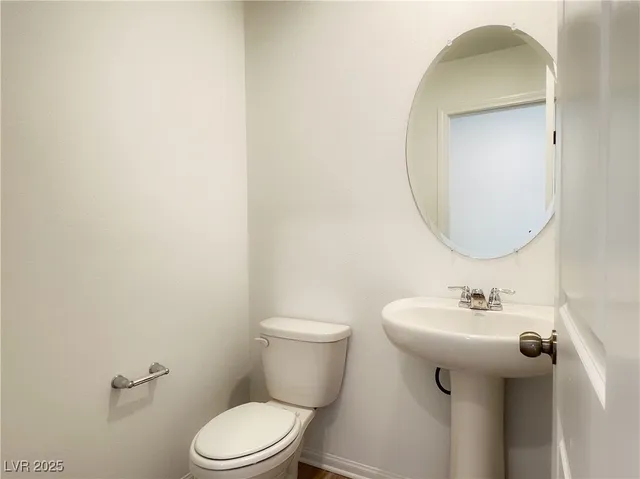 $2,199 | 6053 Swift Lariat Street, Las Vegas, NV 89113