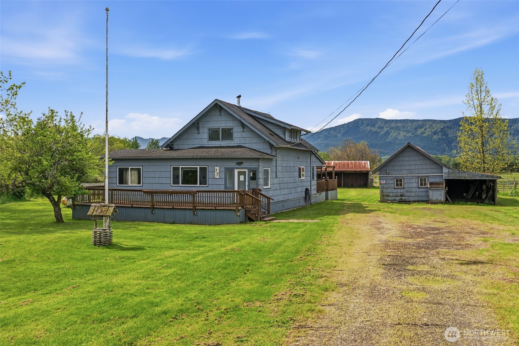 77 South Welcome Slough Road Cathlamet, WA 98612 - Photo 5 of 40