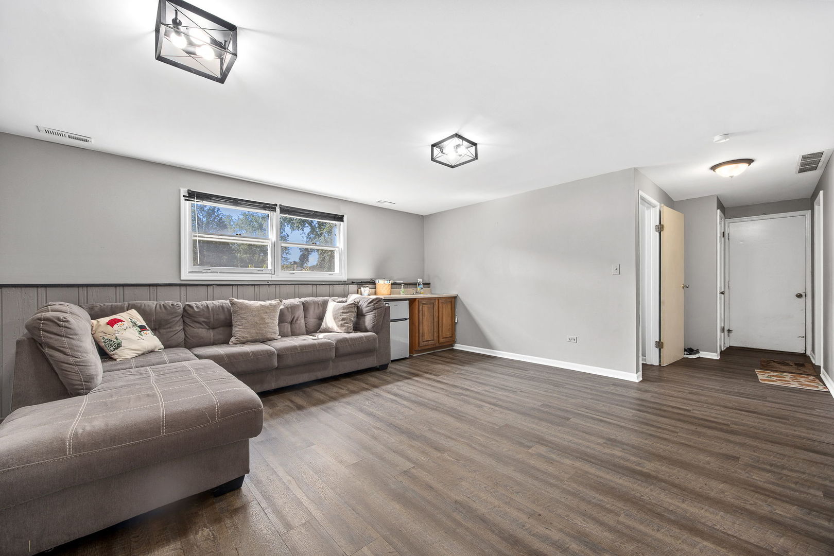 808 S Road Lisle, IL 60532 - Photo 22 of 37 Gallery Image 22