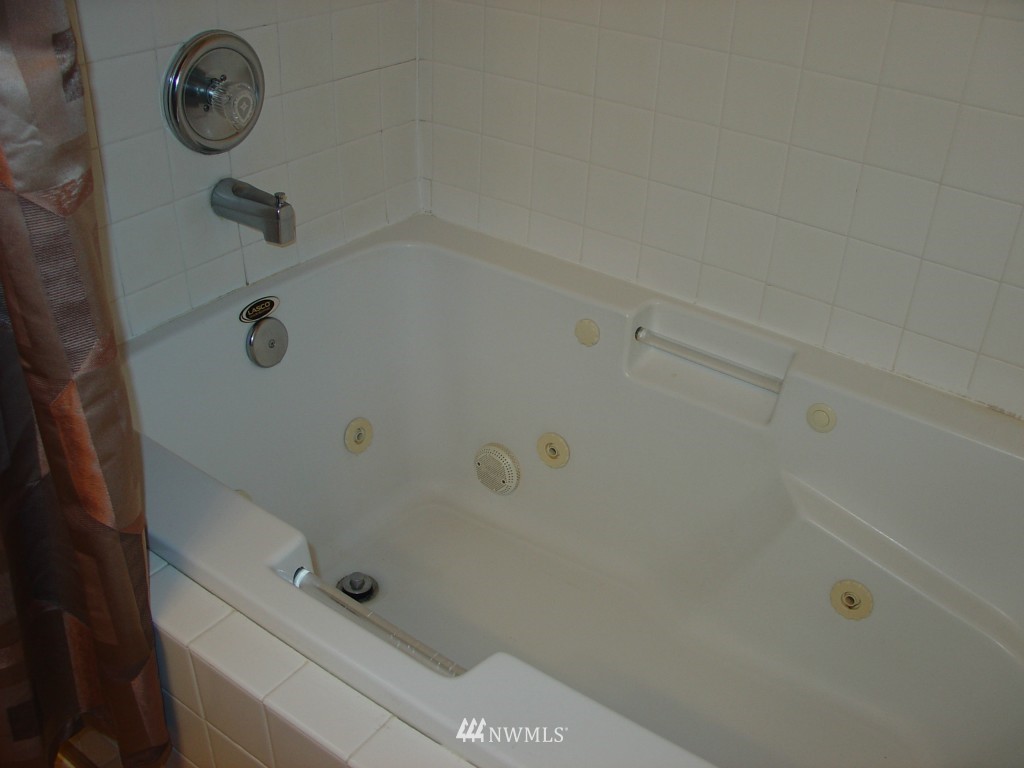 8529 178th Avenue Southwest Rochester, WA 98579 - Photo 19 of 20