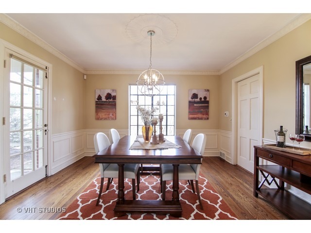 9428 Ridgeway Avenue Evanston, IL 60203 - Photo 5 of 10