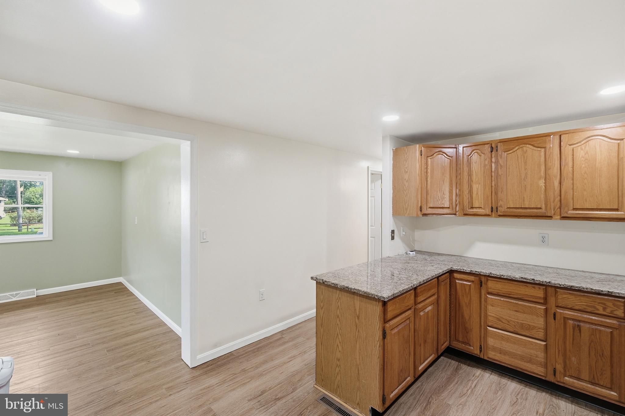 550 Sunset Knoll Road Pasadena, MD 21122 - Photo 14 of 49 Gallery Image 14