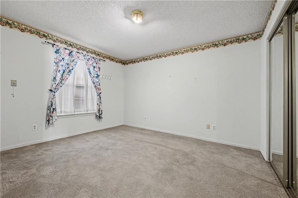 8001 Westridge Road, Unit 102 Raytown, MO 64138 - Photo 14 of 30