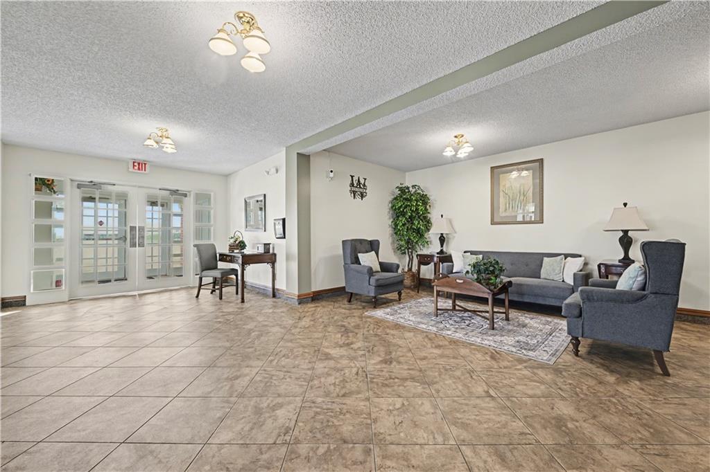 8001 Westridge Road, Unit 102 Raytown, MO 64138 - Photo 24 of 30