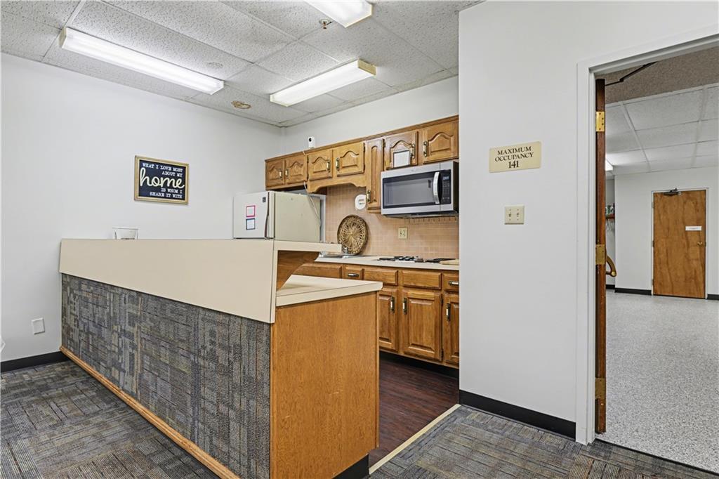 8001 Westridge Road, Unit 102 Raytown, MO 64138 - Photo 26 of 30