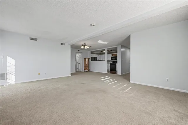 $155,000 | 8001 Westridge Road, Unit 102, Raytown, MO 64138