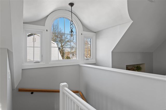 $301,000 | 1717 Boneta Avenue, St. Louis, MO 63117