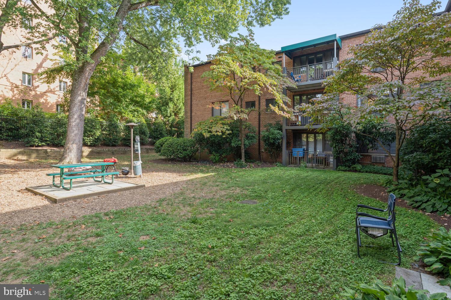 2325 42nd Street Northwest, Unit 213 Washington, DC 20007 - Photo 15 of 17