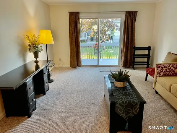 $3,100 | 448 Cypress Road, Unit 448, Newington, CT 06111