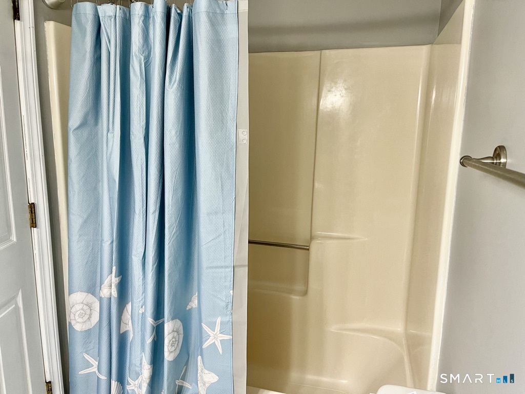 448 Cypress Road, Unit 448 Newington, CT 06111 - Photo 23 of 32