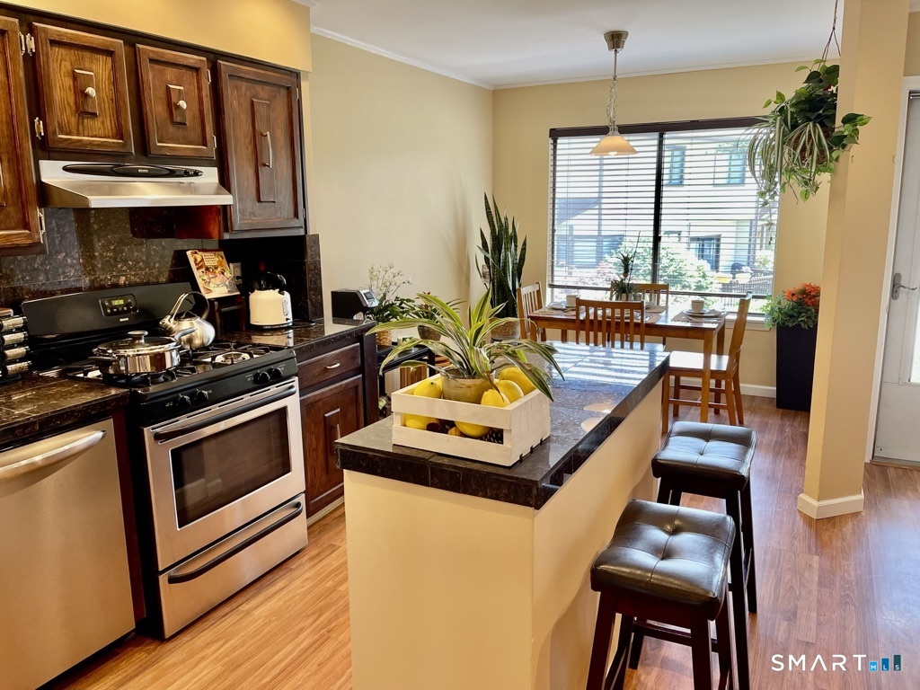 448 Cypress Road, Unit 448 Newington, CT 06111 - Photo 31 of 32