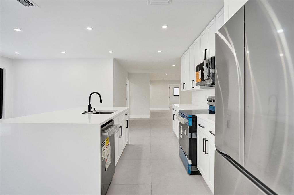 518 Linnet Circle Delray Beach, FL 33444 - Photo 31 of 72