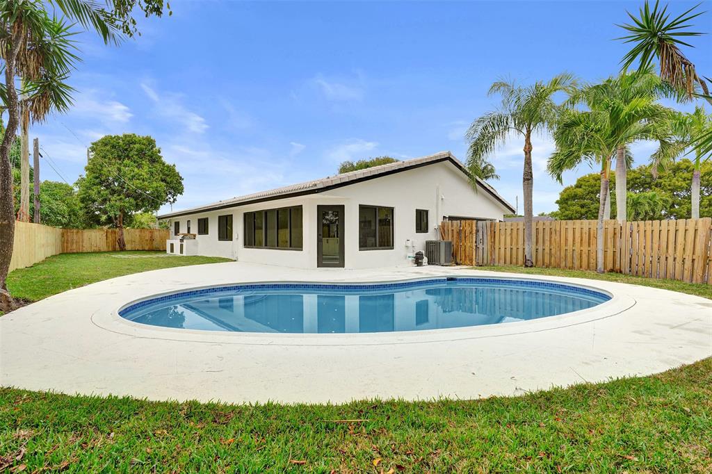 518 Linnet Circle Delray Beach, FL 33444 - Photo 52 of 72