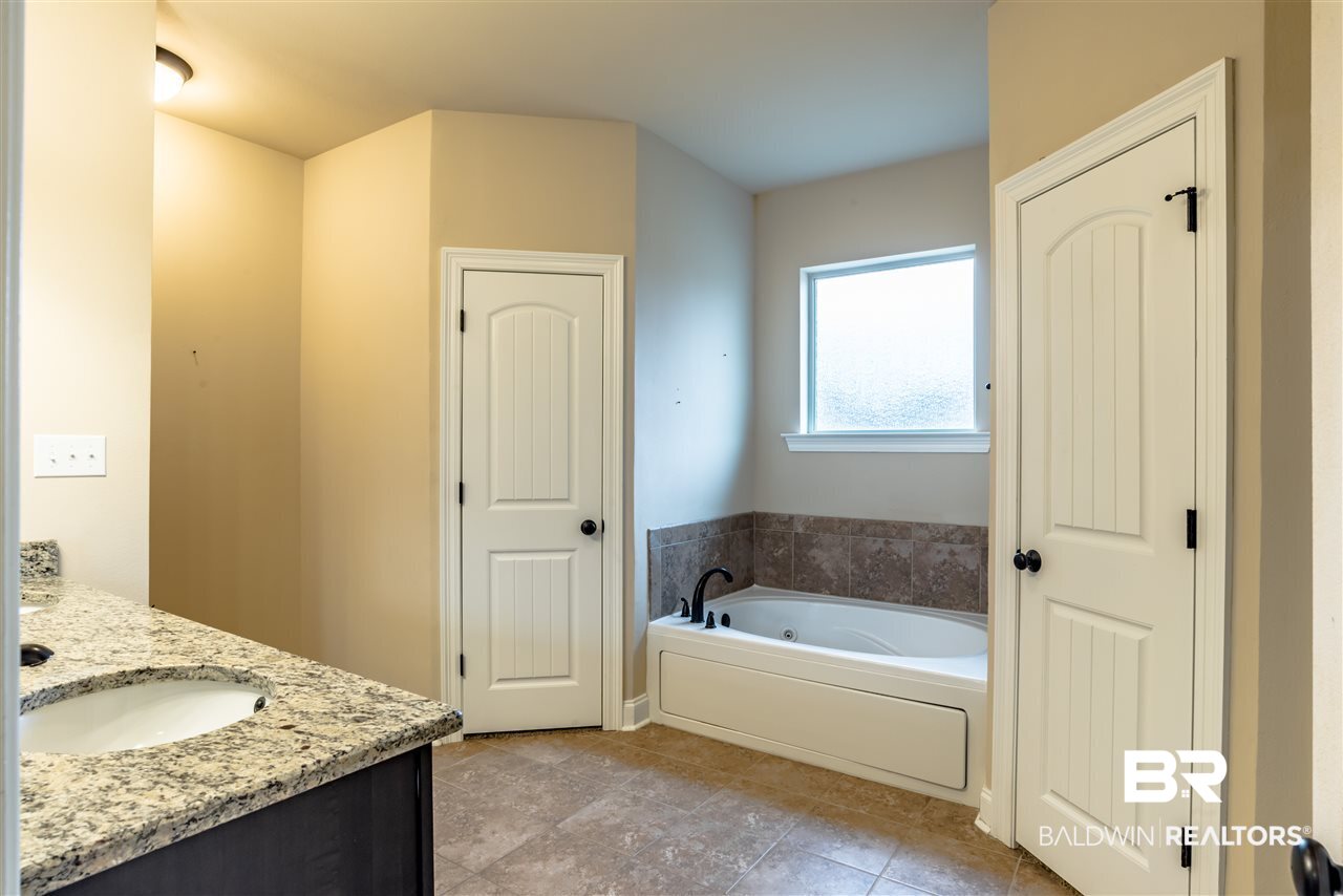 18838 Brixham Court Foley, AL 36535 - Photo 15 of 16