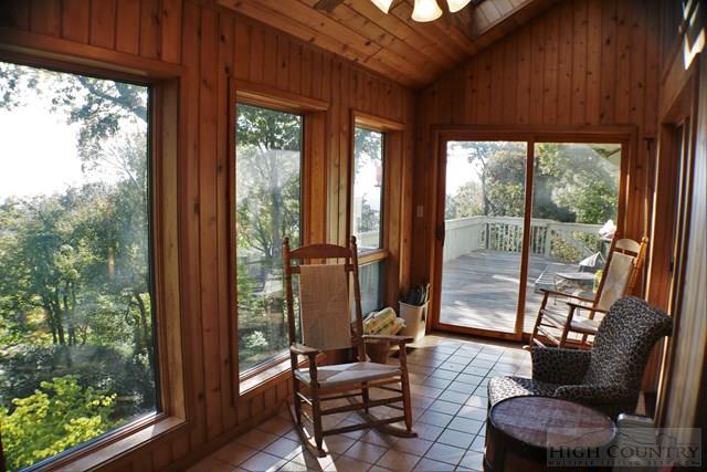 348 Oak Ridge Drive Boone, NC 28607 - Photo 11 of 41 Gallery Image 11