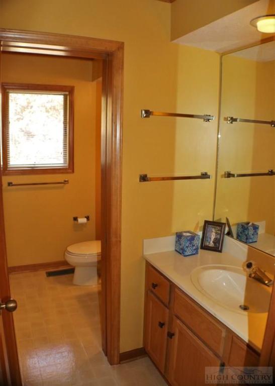348 Oak Ridge Drive Boone, NC 28607 - Photo 17 of 41 Gallery Image 17