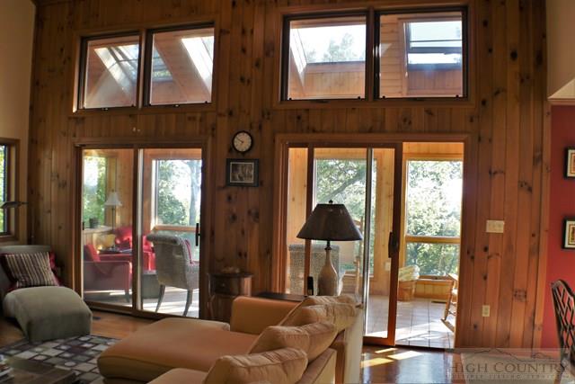 348 Oak Ridge Drive Boone, NC 28607 - Photo 3 of 41 Gallery Image 3