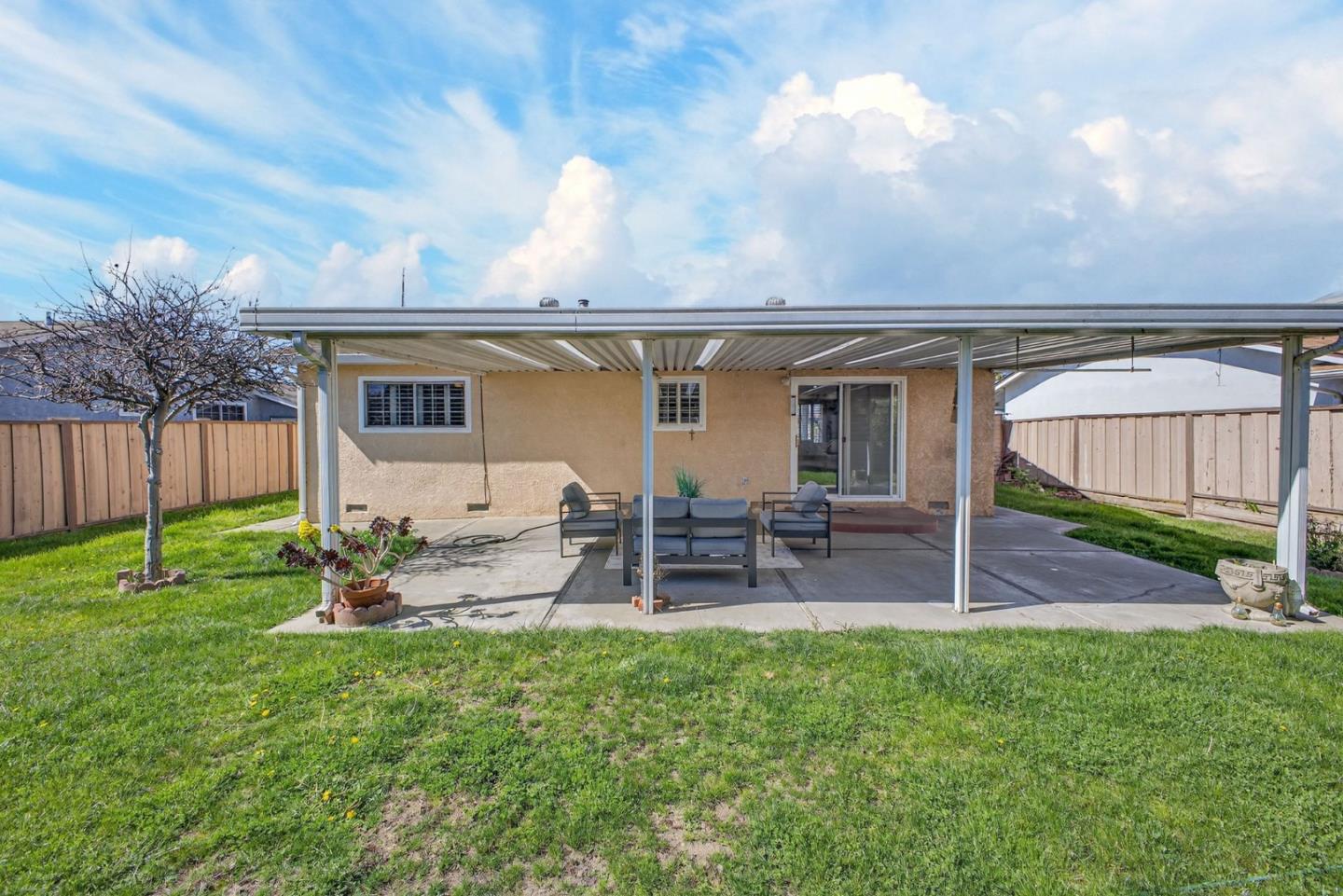 1880 Dove Way Hayward, CA 94545 - Photo 25 of 33