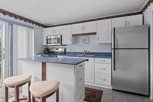 $219,900 | 16966 Maple Drive, Leroy, MI 49655