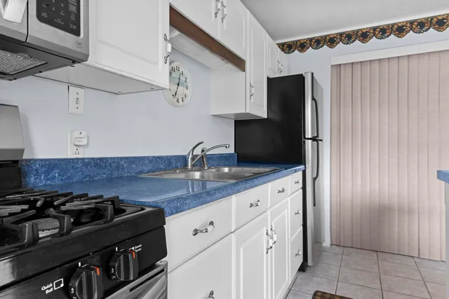 $219,900 | 16966 Maple Drive, Leroy, MI 49655