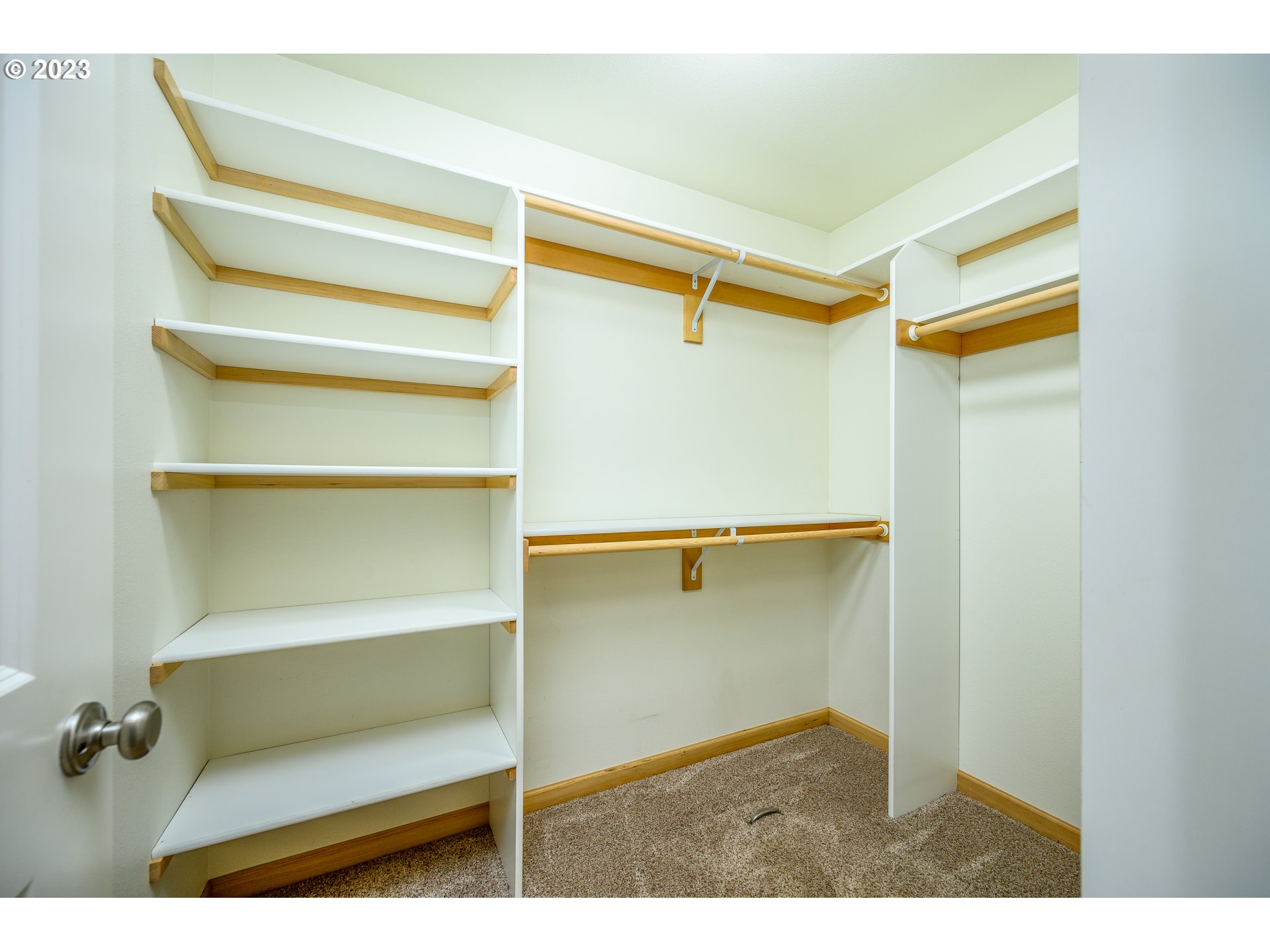 1013 Highlands Loop Willamina, OR 97396 - Photo 17 of 32 Gallery Image 17