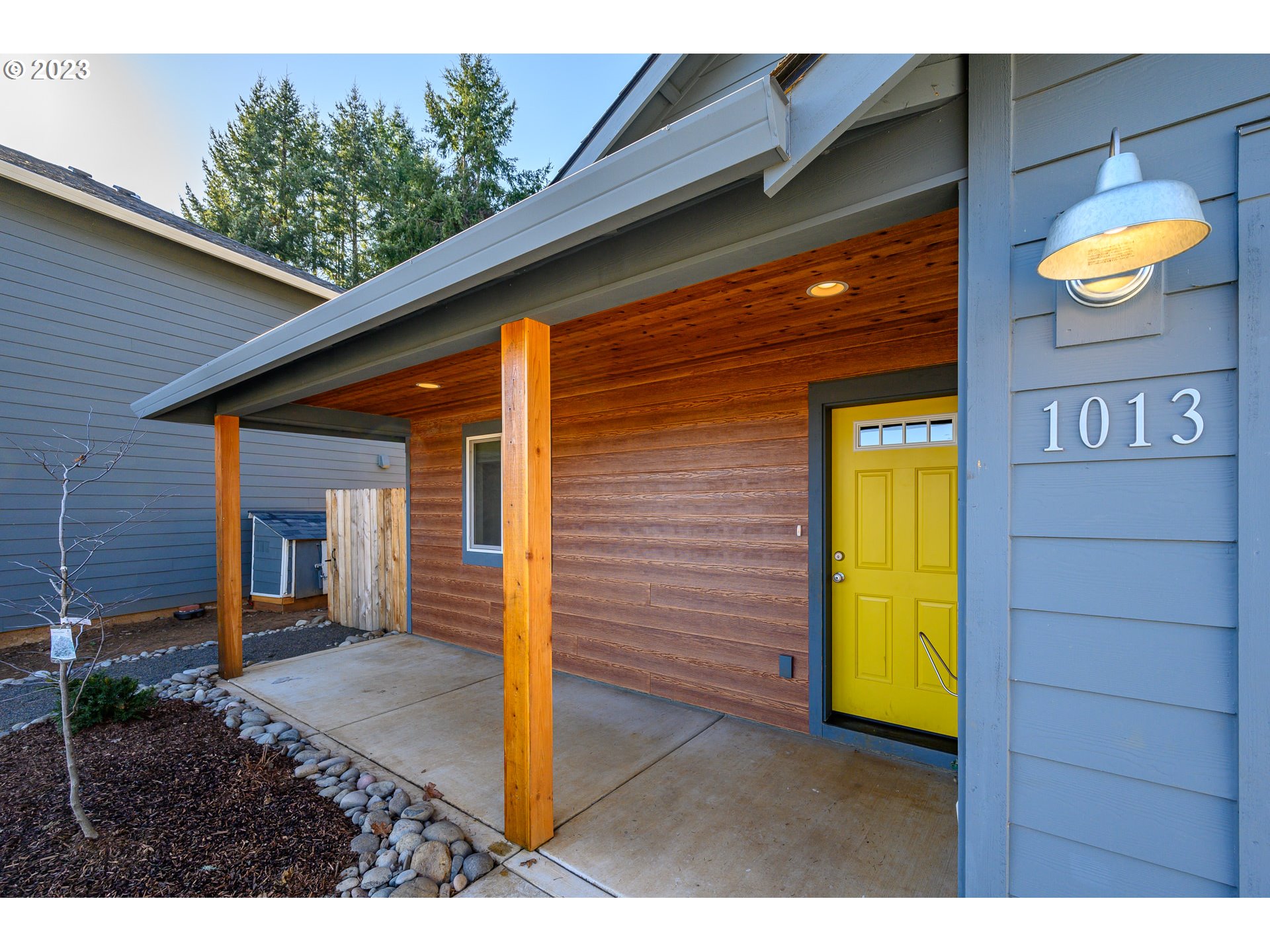 1013 Highlands Loop Willamina, OR 97396 - Photo 2 of 32 Gallery Image 2