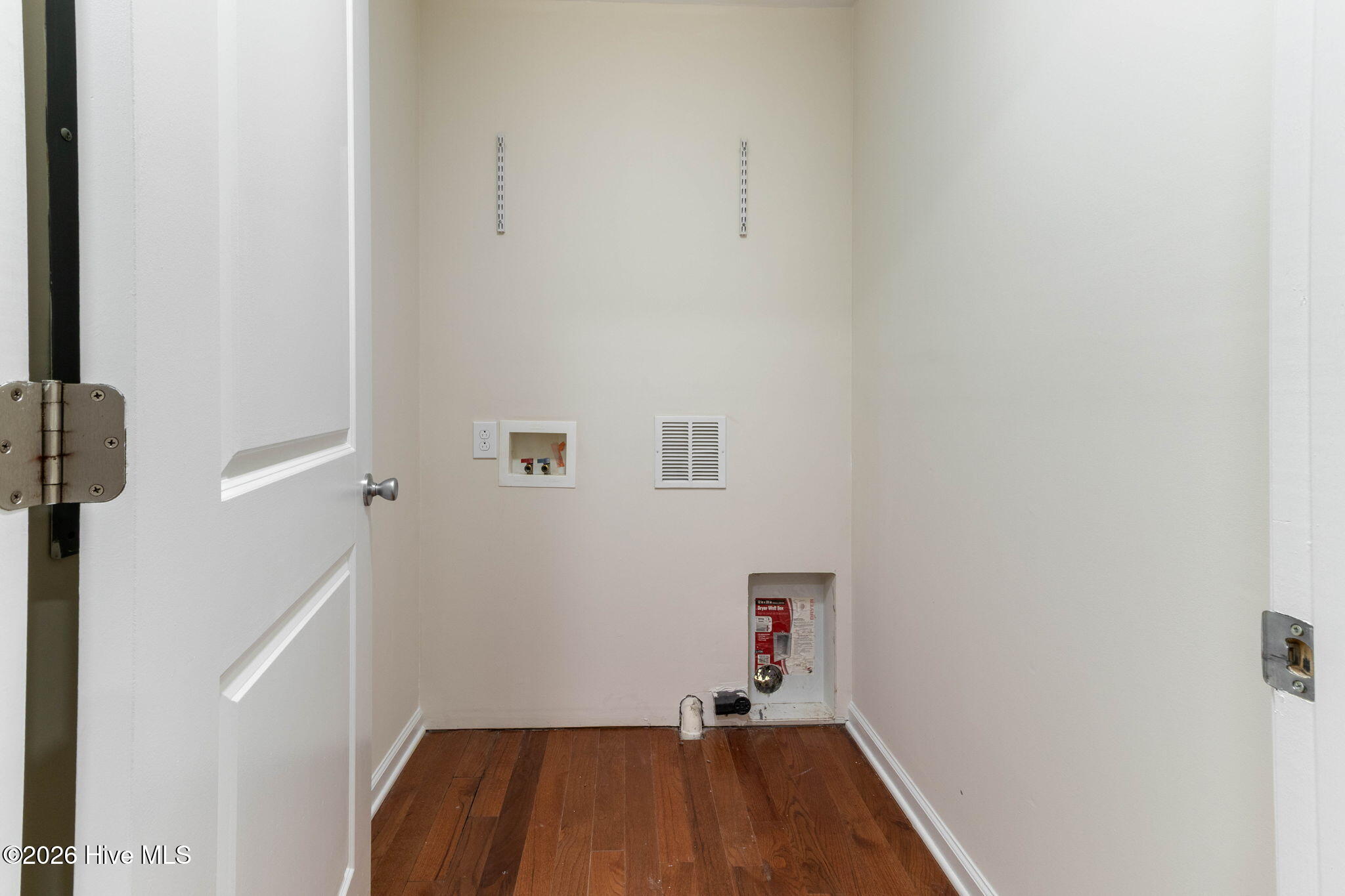 359 Gibson Dairy Road Elizabethtown, NC 28337 - Photo 22 of 31 Laundry Room