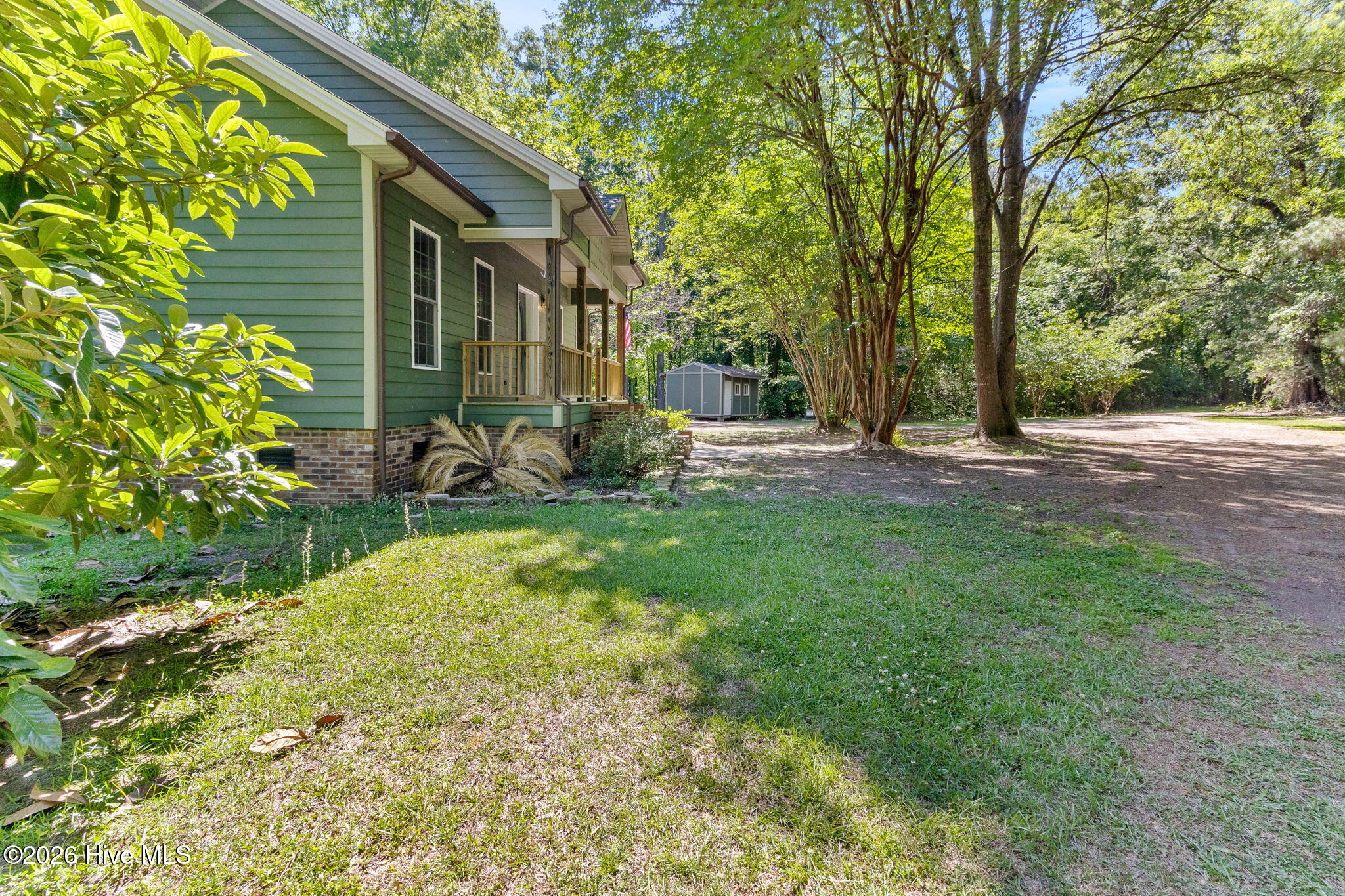 359 Gibson Dairy Road Elizabethtown, NC 28337 - Photo 29 of 31 Side View